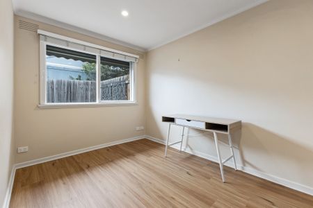 4/684 Whitehorse Road, Mont Albert - Photo 3