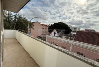 Apartamento T5 em Lisboa