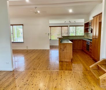 3 Bedroom Delight in the Nowra CBD - Photo 6