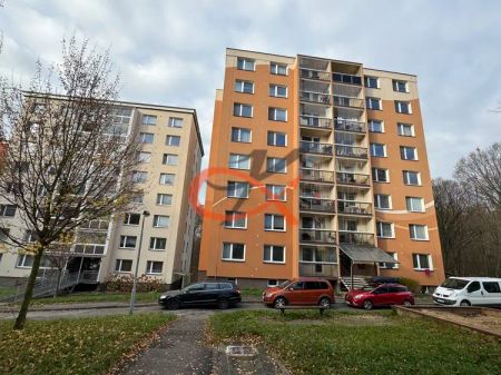 Pronájem bytu 3+1 v Rožnově pod Radhoštěm - Photo 2