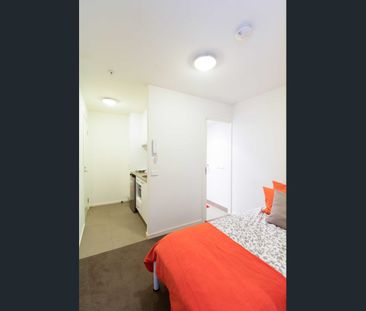 Stylish Student Accommodation in Prahran - Photo 2