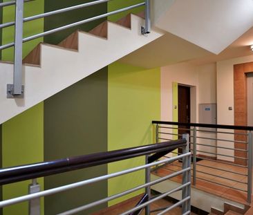 2 pok. z wyposażeniem 54 m² * Parking * Loggia 53.9 m² - Photo 1