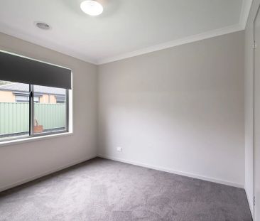 5 Kateesha Court, Campbells Creek. - Photo 5