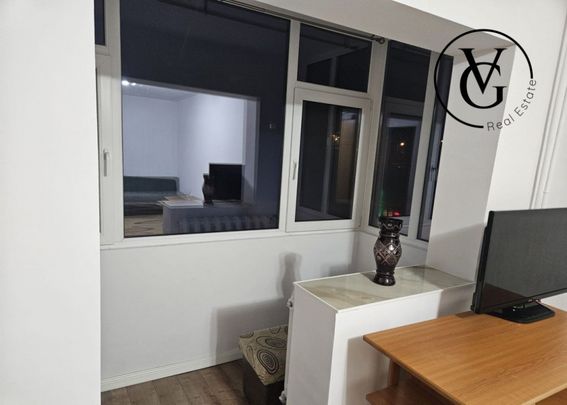 Garsoniera - zona Trocadero - pet friendly - Photo 1