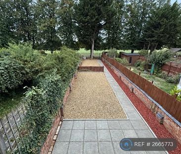 2 bedroom maisonette to rent - Photo 5