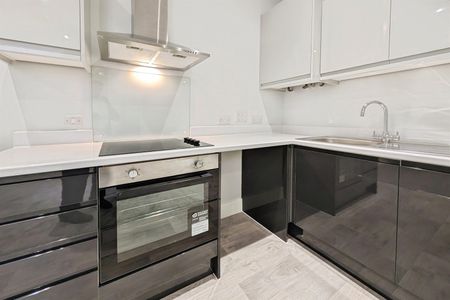 Thomas House, Bernard Street, SO14 - Photo 3