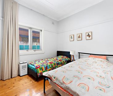 Charming home in leafy Lewisham - Photo 5