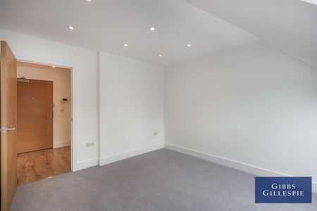 Gerrards House, Station Road, Gerrards Cross, SL9 8ES - Photo 3