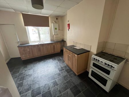 1 bedroom flat to rent - Photo 4