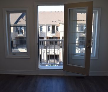 For Lease - 2958 Whites Road, Pickering, Ontario - Photo 1