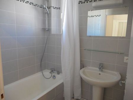 Location Appartement 1 pièce 31m² REIMS 51100 - Photo 3