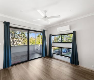 1 Kestrel Way, Fitzgibbon QLD 4018 - House For Rent - $600 | Domain - Photo 5