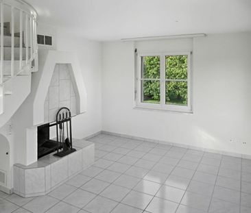 Ruhige 3.5-Zimmer-Maisonettewohnung mit Balkon und Cheminée - Photo 5