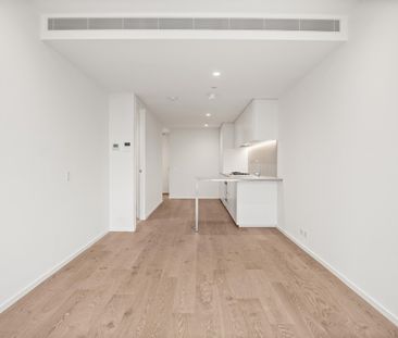 2912 / 70 Southbank Boulevard - Photo 1