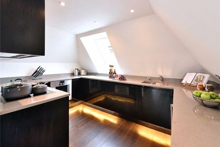 2 bedroom Flat,Newhome to rent in Duke Street, Mayfair, London, W1K - Photo 5