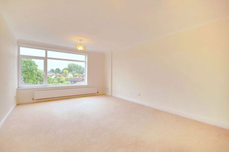 A 1 Bedroom Flat in Charlton Kings GL53 9BQ - Photo 5