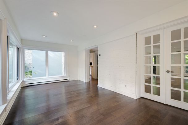 For Lease - 15 Pine Crescent, Toronto, Ontario - Photo 1