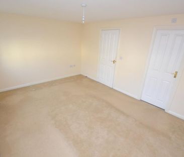 4 bedroom terraced house to rent - Photo 4