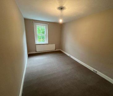 4 bedroom barn conversion to rent - Photo 2