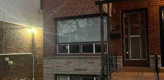 Vacant 1-Bedroom +Den Basement Apartment at Rogers & Caledonia - Photo 2