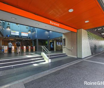 IN THE HEART OF BURWOOD - Photo 4