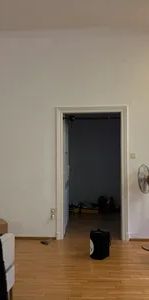 Helle Zwei-Zimmerwohnung im Biedermeier-Stil Nähe Schönbrunn - Foto 1