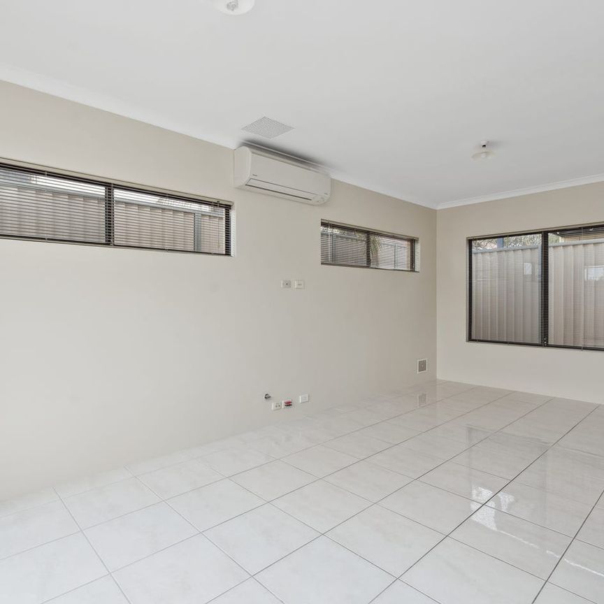 NEAT and TIDY 3x2 UNIT! - Photo 1