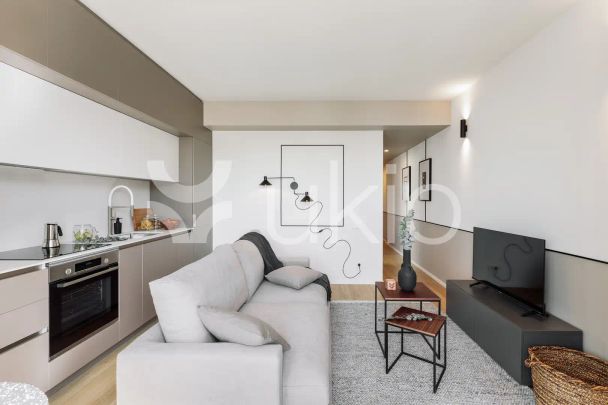 Apartamento de alquiler en Carrer del Doctor Trueta, El Poblenou - Foto 1