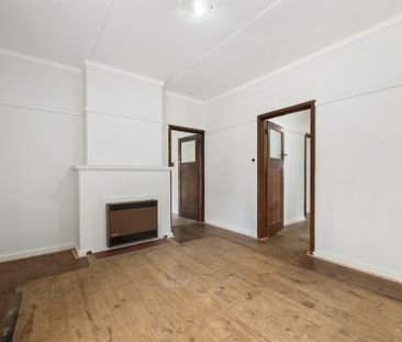 Charming 3-Bedroom Home in Prime Ainslie Location - Photo 1