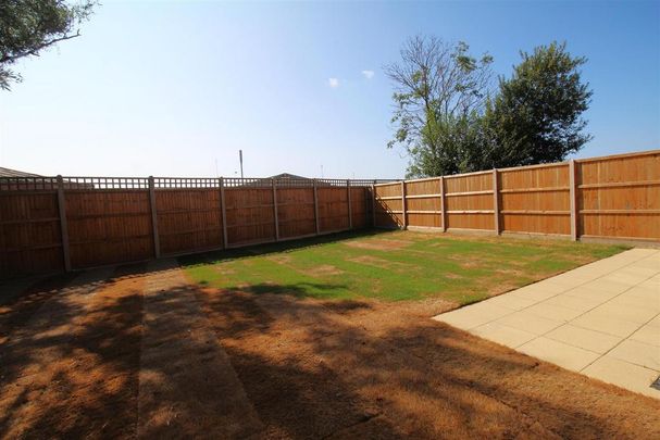 2 bedroom house to rent - Photo 1