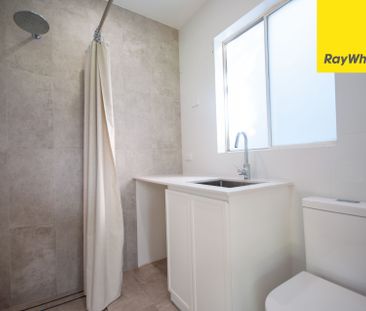 CHARMING THREE BEDROOM FAMILY HOME - Photo 5