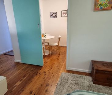 Fully Furnished 1-Bedroom Granny Flat – Short Term Stay - Photo 1