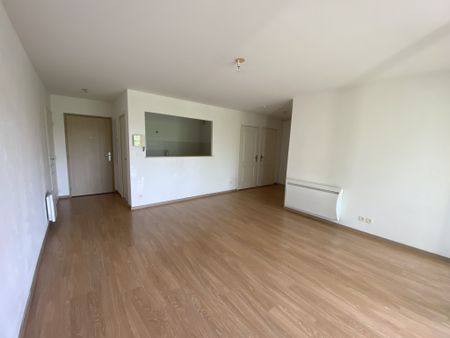 Location Appartement 2 pièces 50m² REIMS 51100 - Photo 2