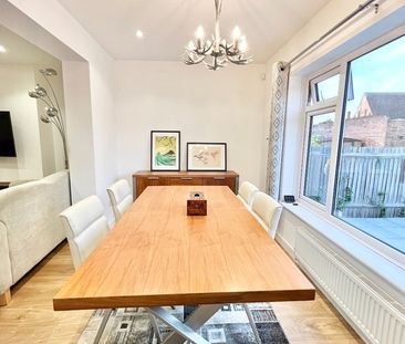 4 Bed Semi-Detached House, Tunstall Road, CR0 - Photo 4