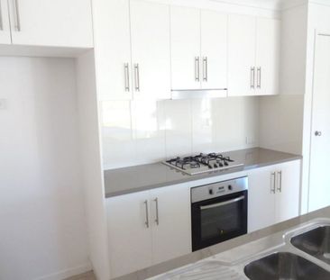 8 Sandlewood Drive, Glenvale - Photo 1