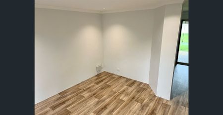 ✨ Charming 4x1 Home in Greenfields ✨ - Photo 2