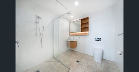 Modern Furnished Apartment … Peaceful Yet Convenient Location - Photo 4