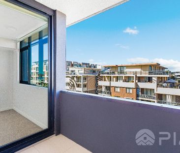 Modern apartments available NOW!!***North Facing*** - Photo 4