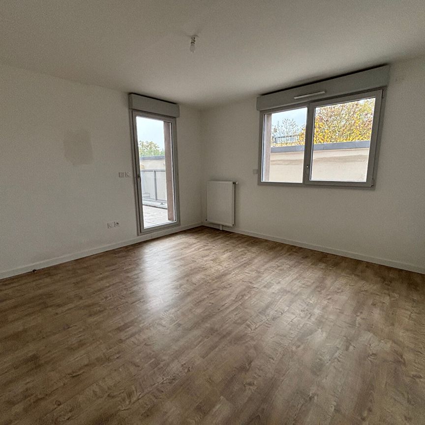 Location Appartement 3 pièces 66m² - Photo 1