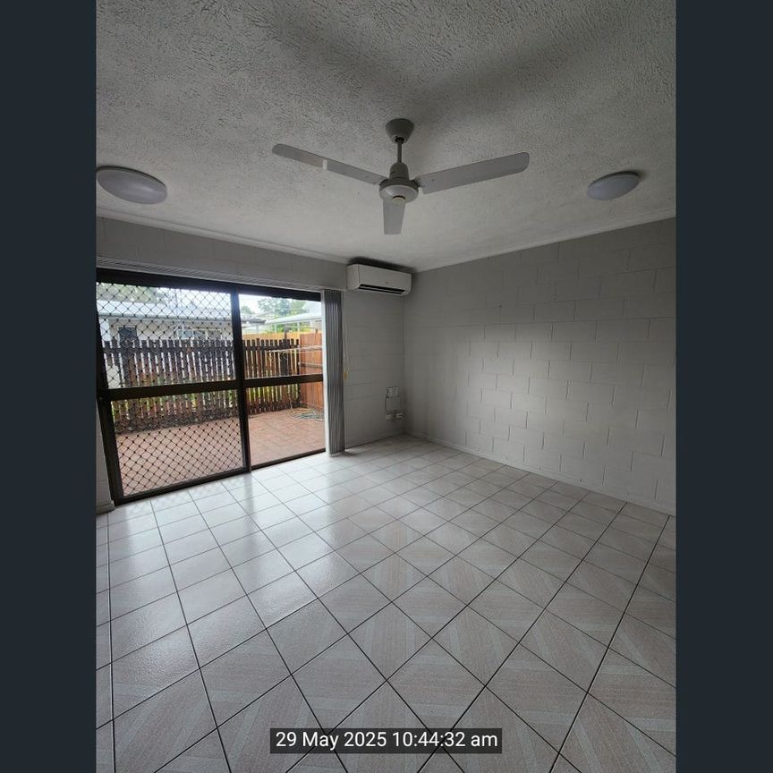 2 Bedroom unit close to the strand - Photo 1