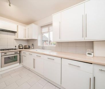 3 bedroom maisonette to rent - Photo 6