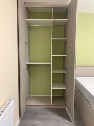 6 bedroom semi-detached house to rent - Photo 1