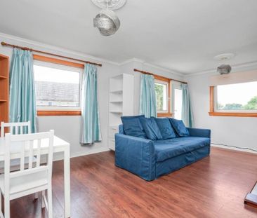 2 Bed Flat, Rannoch Grove, EH4 - Photo 1