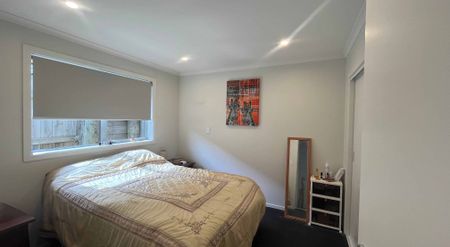 Sunny 2 bedroom for rent!! - Photo 5