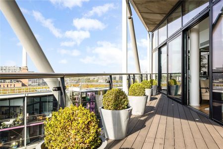 Riverlight Quay, London, SW11 flat - penthouse to rent - Photo 3