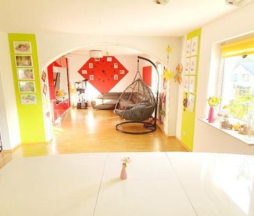 Helle 3,5-Zi.-Wohnung mit großem Balkon & Waldblick in Oberasbach - Photo 1