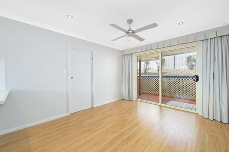 4/30 Verbena Avenue, Port Macquarie NSW 2444 - Villa For Rent | Domain - Photo 2