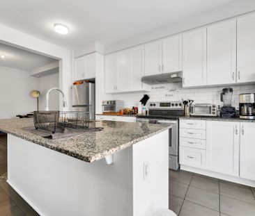 For Lease - 67 Kindred Row, Stittsville - Munster - Richmond, Ontario - Photo 6