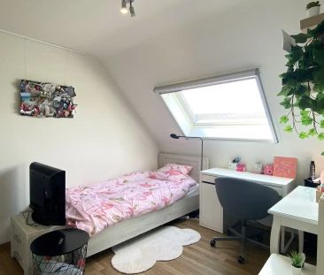 INSTAPKLARE WONING MET 3 SLPKS EN TUIN IN RUSTIGE WOONWIJK - Foto 5