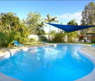 Spacious 3-Bed Townhouse in Prime Biggera Waters Location with Reso... - Photo 2